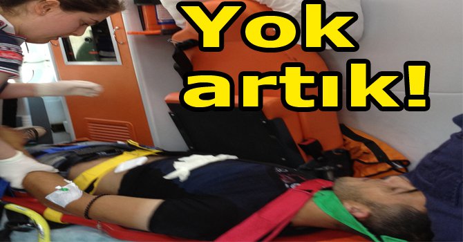 Ailesinin dikkatini çekmek için kendisini bıçaklamış...