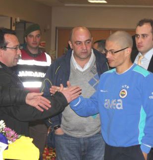 Karabükspor'a yenilen Fenerbahçe'ye Bolu'dan moral