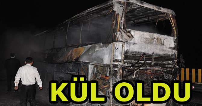 Otobüs alev alev yandı...