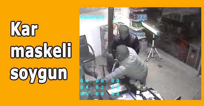 Silahlı soyguncular 2 bin lirayı gasp ettiler