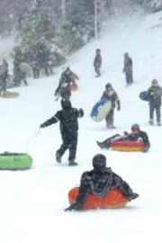 Tatilcilerin Abant'ta şambrel keyfi