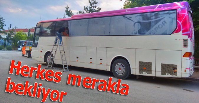 50'NCİ YILA ÖZEL OTOBÜS!