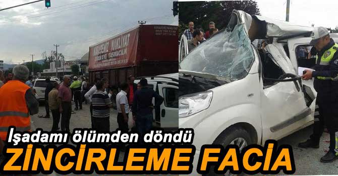 SANAYİ KAVŞAĞI'NDA 5 ARAÇ BİRBİRİNE GİRDİ