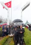 İZZET BAYSAL'A SEVGİ SELİ...