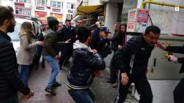 İZZET BAYSAL'DA TEKME TOKAT KAVGA