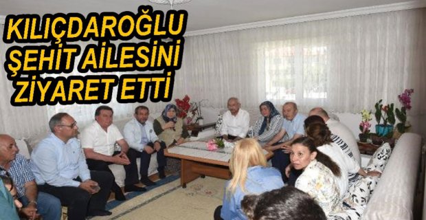 ŞEHİT AİLESİNİ ZİYARET ETTİ