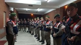 ÇAKICI GECE YARISI HASTANEYE KALDIRILDI