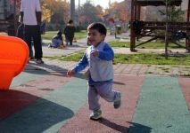 MİNİK BERKAY YAŞAM MÜCADELESİ VERİYOR