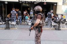 POLİS KAFELERİ DİDİK DİDİK ETTİ