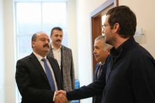 FATİH METİN 30 BİN ÖĞRENCİNİN SESİ OLDU