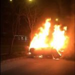 TAKLA ATAN OTOMOBİL ALEV ALEV YANDI
