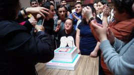 ÖZEL ÖĞRENCİLERLE DANS EDİP EĞLENDİLER