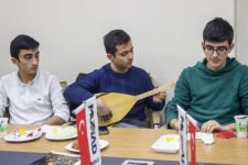 “VATANINI VE BAYRAĞINI SEVMEK İLK ŞARTIMIZ”