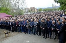 YAŞAR ÇELİK SON YOLCULUĞUNA UĞURLANDI