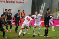 BOLUSPOR DÜŞÜYOR...