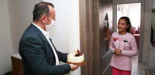 ÇOCUKLARIN YÜZLERİ GÜLMEYE DEVAM EDİYOR