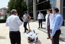 HEMŞİRELERE BALIKLI SÜRPRİZ