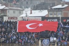 HERKES BİR OLDU