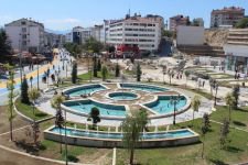 MEYDAN YENİ GÖRÜNÜMÜNE KAVUŞUYOR
