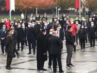 ÖZCAN TÖRENE GEÇ KATILDI, KENDİNİ BÖYLE SAVUNDU