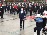 ÖZCAN TÖRENE GEÇ KATILDI, KENDİNİ BÖYLE SAVUNDU