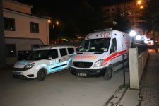 SAĞLIK EKİPLERİNE KURŞUN YAĞDIRDI...