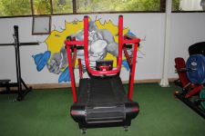 SPOR SALONLARI KAPILARINI AÇTI