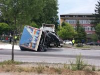 TIR DEHŞET SAÇTI