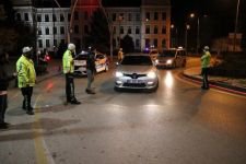 YASAK DİNLEMEYENE CEZA YAĞDI