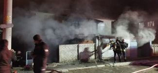 ALEVLERİN ARASINDAN SON ANDA ÇIKARILDILAR