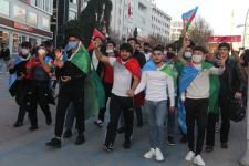 BOLU'DA AZERİLERİN ZAFER ÇOŞKUSU