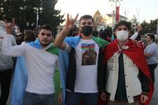 BOLU'DA AZERİLERİN ZAFER ÇOŞKUSU