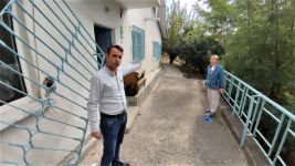 ANNESİNİ TEDAVİYE GÖTÜREN GENCİN HIRSIZLARLA İMTİHANI