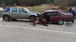 BOLU'DA ABANT YOLUNDA FECİ KAZA