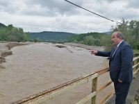 BOLU’DA SEL ALARMI SULAR YÜKSELDİ YOLLAR KAPANDI