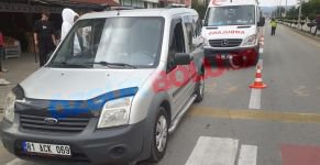 BOLU'DA YAŞLI ADAM GERİ GELEN ARACIN ALTINDA KALDI