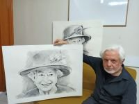 BOLULU RESSAM KRALİÇE 2. ELİZABETH’İ ÇİZDİ