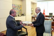 CHP LİDERİNİ FESTİVALE DAVET ETTİ