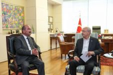 CHP LİDERİNİ FESTİVALE DAVET ETTİ