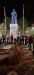 CHP’Lİ GENÇLERDEN ATANIN HUZURUNDA GECE NÖBETİ