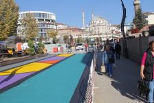 İZZET BAYSAL CADDESİNE RENK GELDİ