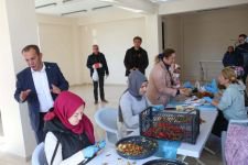 ONLARCA KADIN İHRACAT İÇİN KOLLARI SIVADI