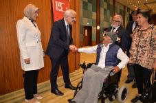 VALİ KILIÇ ŞEHİT AİLELERİYLE YEMEKTE BULUŞTU