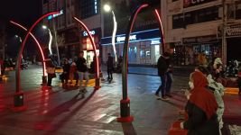 BOLU'DA ARTÇI SARSINTILAR DEVAM EDİYOR, VATANDAŞLAR SOKAKTA