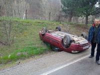 BOLU'DA YOLDAN ÇIKTI, TAKLA ATTI...
