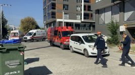 2 İŞÇİ ALÜMİNYUM LEVHA ALTINDA KALDI