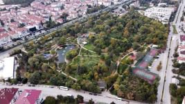 BOLU BELEDİYESİ PARKLARI YAZ TATİLİNE HAZIRLADI