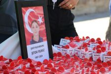 BOLU POLİSİ, ŞEHİT MESLEKTAŞLARI ŞEYDA YILMAZ’I UNUTMADI