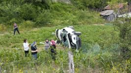 BOLU’DA FECİ KAZA... LÜKS CİP HURDAYA DÖNDÜ... 5 YARALI