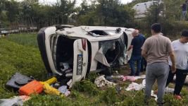 BOLU’DA FECİ KAZA... LÜKS CİP HURDAYA DÖNDÜ... 5 YARALI